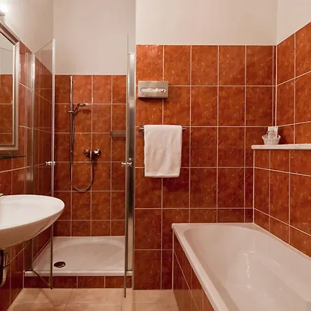 Hotel Aurora Wiesbaden