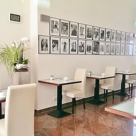 Otel Aurora Wiesbaden